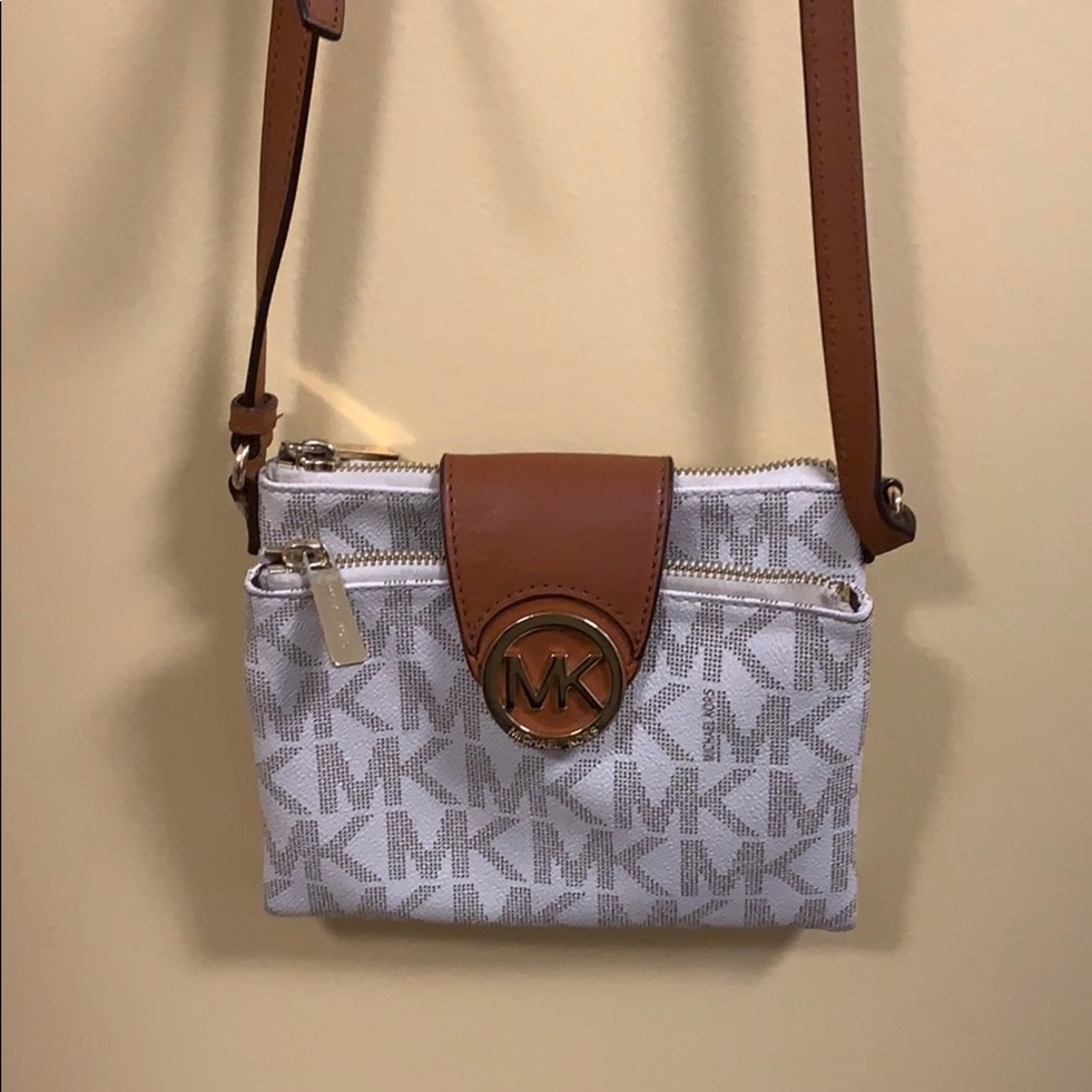Michael Kors cross shoulder bag